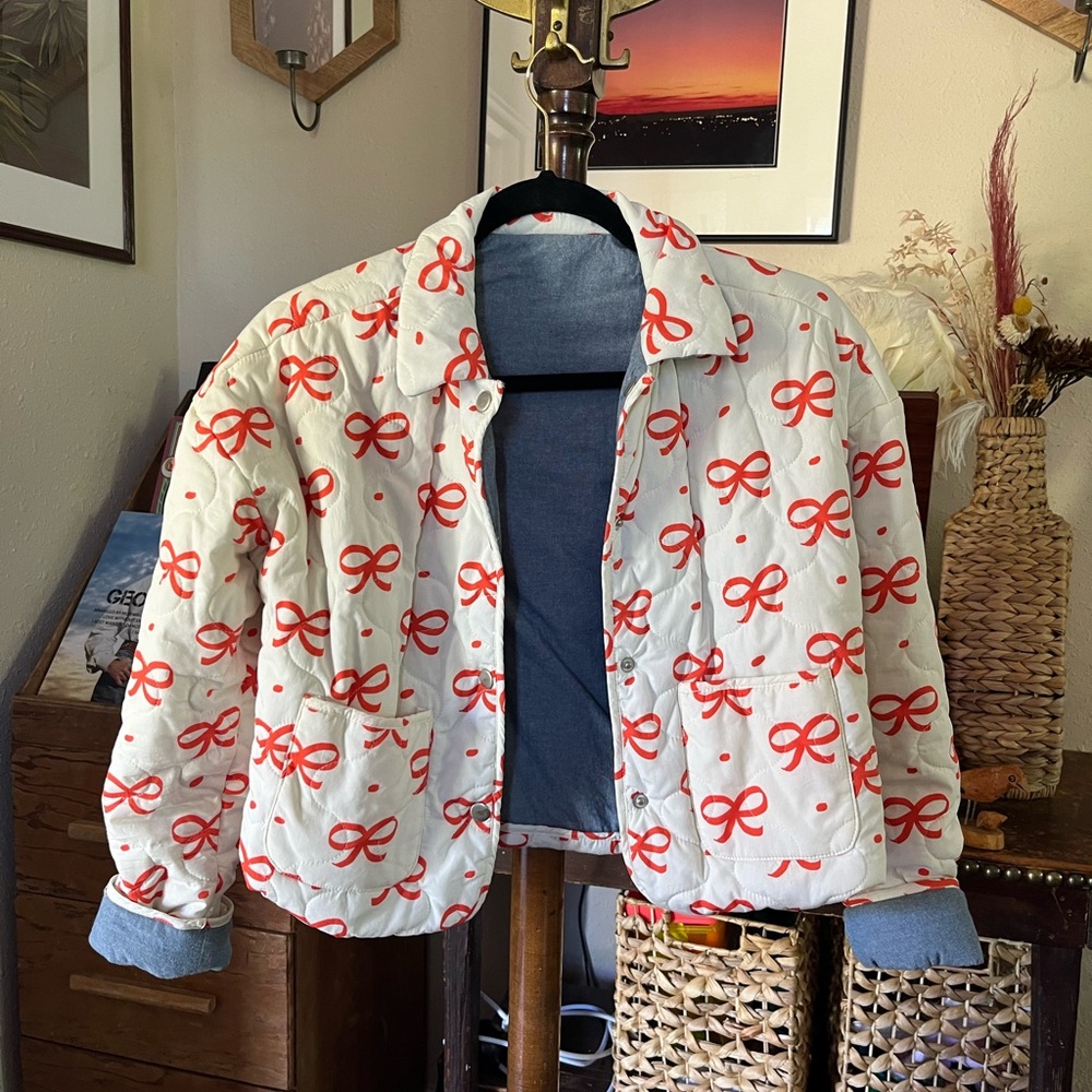 Maison Me | Chandra Reversible Jacket: Bows & Chambray, XS
